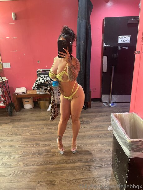 Riellebbgx model exclusive galleries