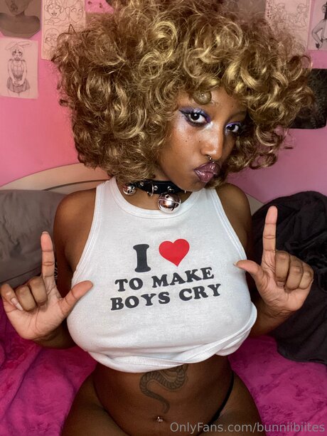 Bunniibiites estrella superior galerías