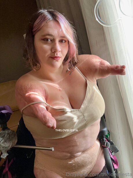 Theloveliesta star exclusive collection