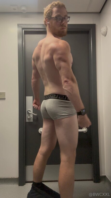 Bwcxxl star xxx images