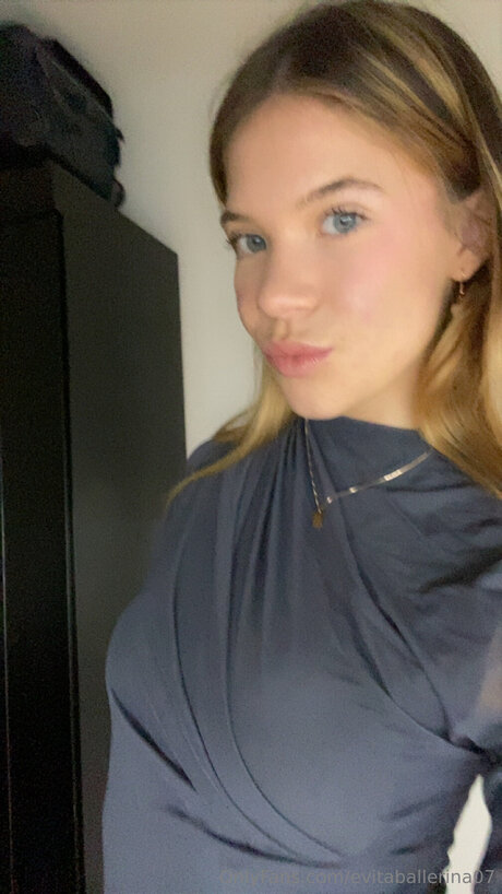 Elvitaballerina07 actrice érotique galeries