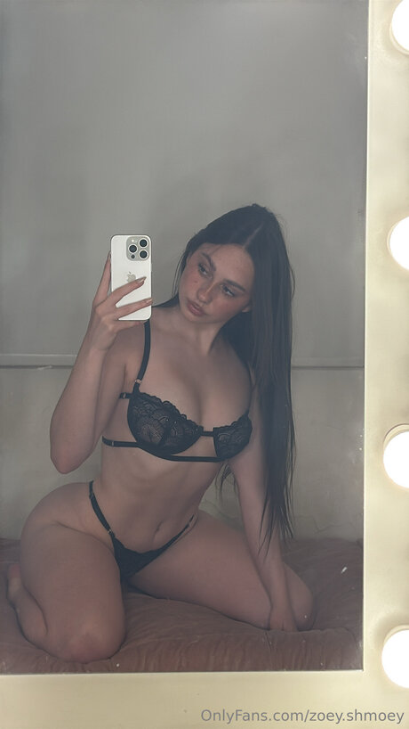 Zoey Shmoey pornstar naked galleries
