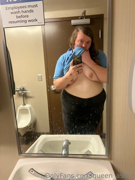 Queen Astrid actrice de grande qualité images