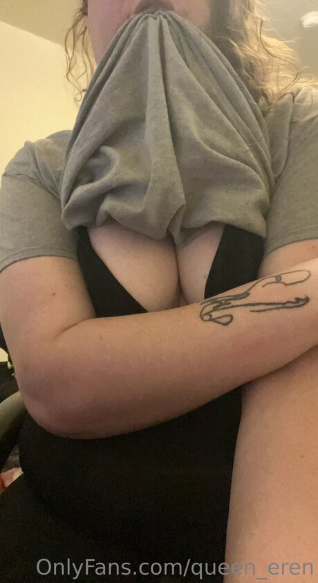 Queen Astrid estrella porno agradable foto