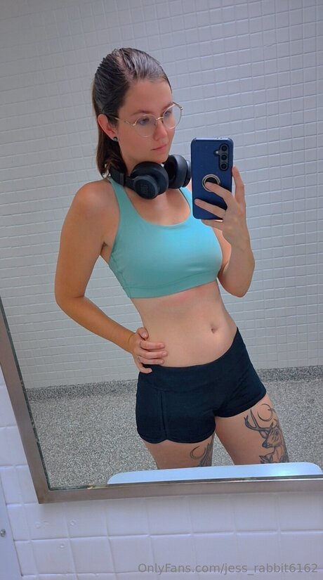 Jess Rabbit6162 star best pic