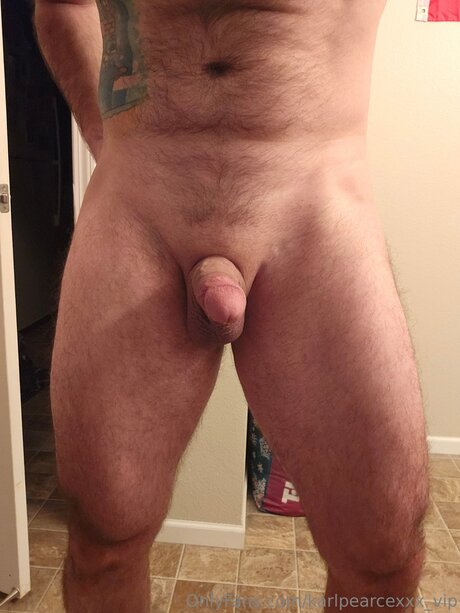 Karlpearcexxx Vip étoile chaude image