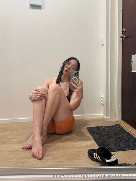 Yoursmillieandsofiia hermosa estrella galerías