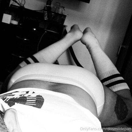 Dosmildepan modèle de sexe collection