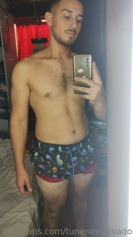 Tunenemalvado actriz exclusiva imágenes