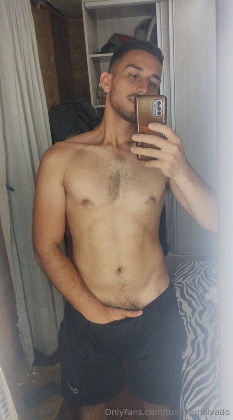 Tunenemalvado model free img