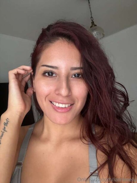 Iambellasex hermosa actriz imagen