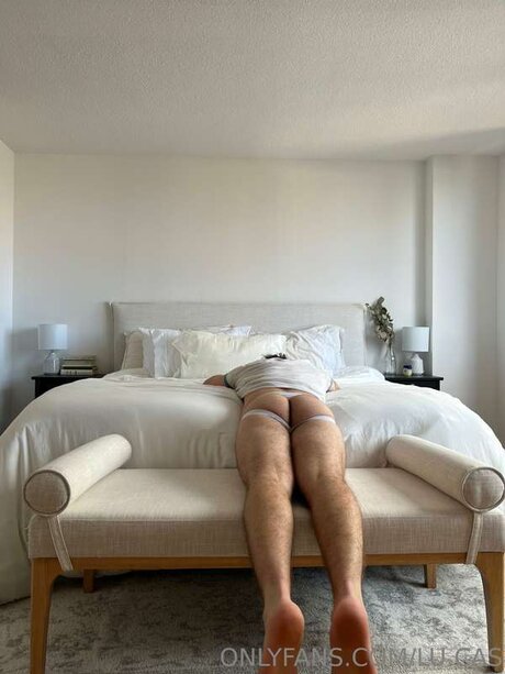 Lu Cas beau modèle collection