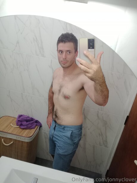 Jonnyclover model best pic