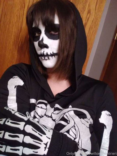 Willowchantrieri actrice sexy collection