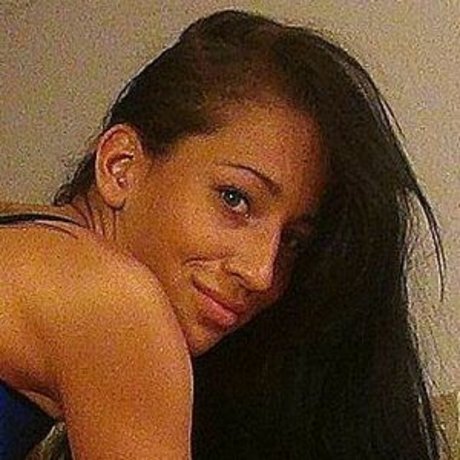 Vicky Justiz estrella porno fotos