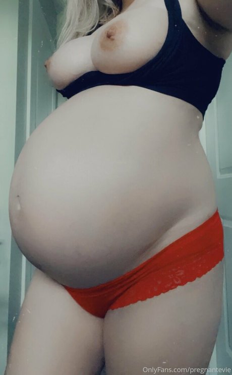 hotmomevie actriz libre galerías