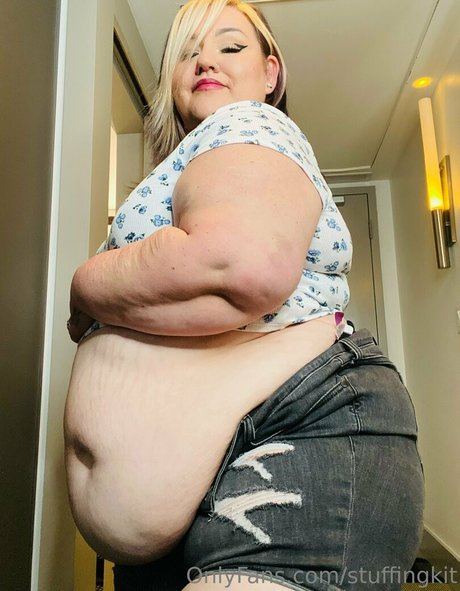 stuffingkit estrella caliente fotos