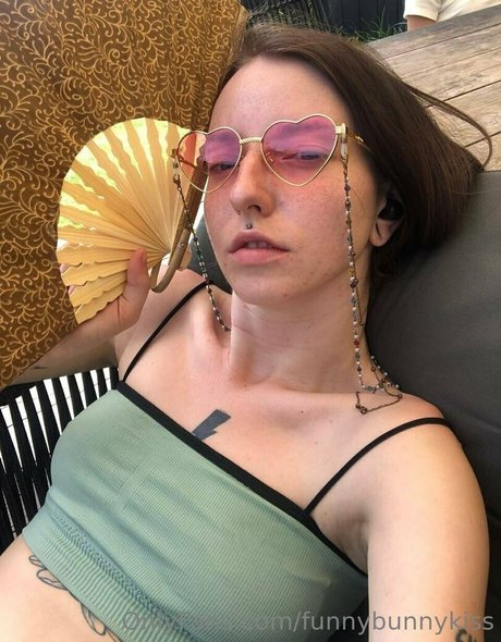 funnybunnykiss star du porno chaud image