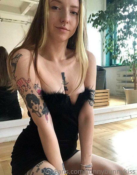 funnybunnykiss star du porno xxx collection