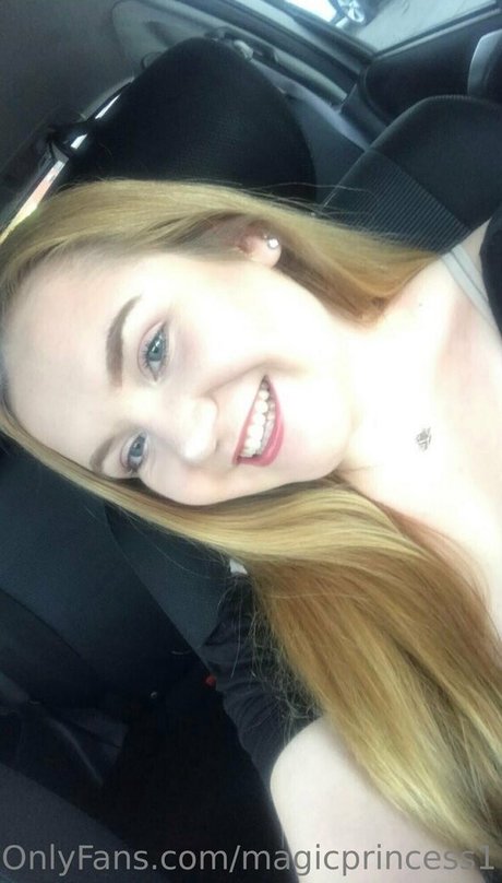 magicprincess1 modelo pornografico foto