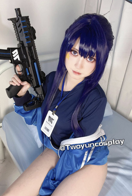 Twoyun star du porno en haute qualité images