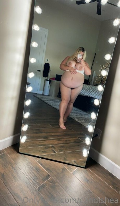 candishea arte estrella porno galerías
