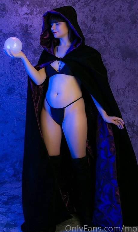 Morbid Mist actriz caliente imágenes