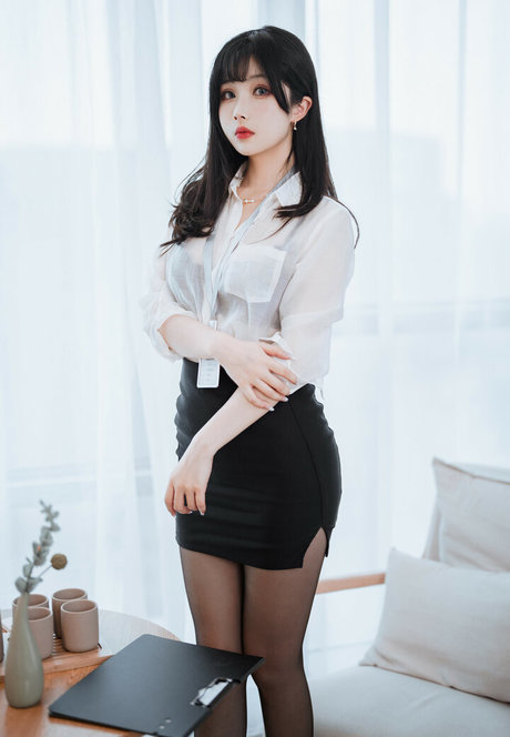 Rioko Cosplay estrella porno exclusiva foto