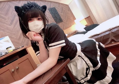 Senyasenyanko modèle magnifique photos