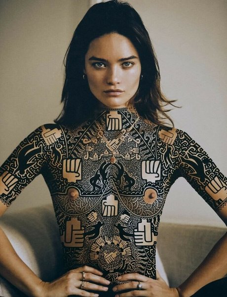 Myrtille Revemont modelo de alta calidad imágenes