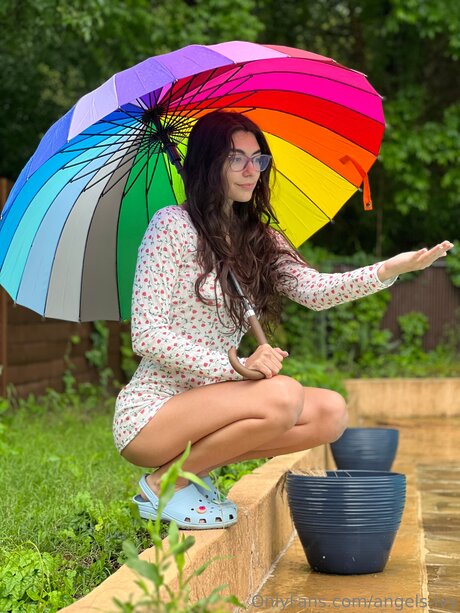 angels ivy modèle artistique archive