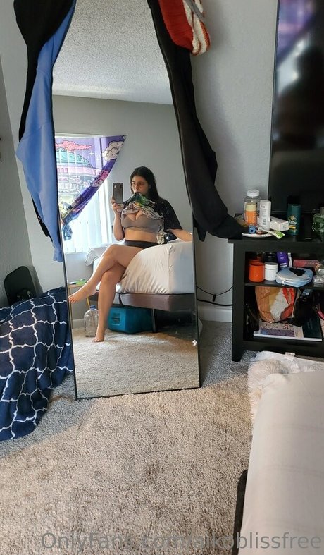 aikoblissfree actriz desnuda recopilación