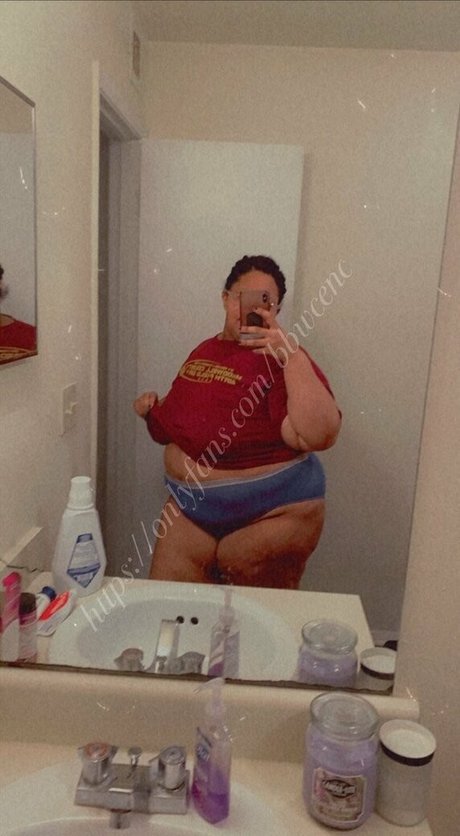 bbwcenc bonita estrella imágenes