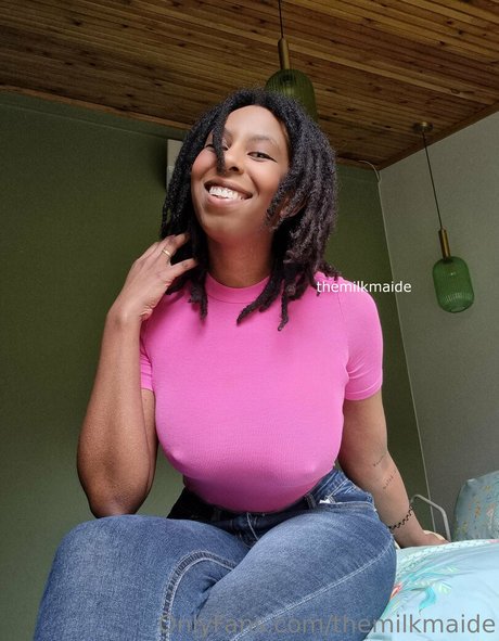 themilkmaide estrella porno bonita foto