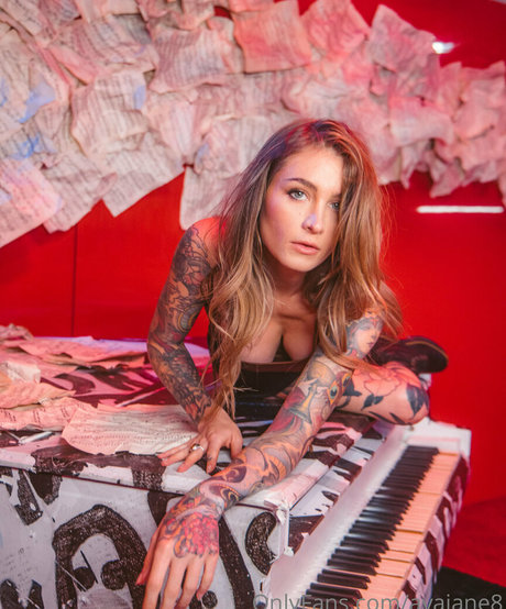 avajane8 pornstar beautiful img