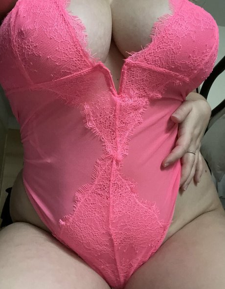 selenaray modèle artistique photos