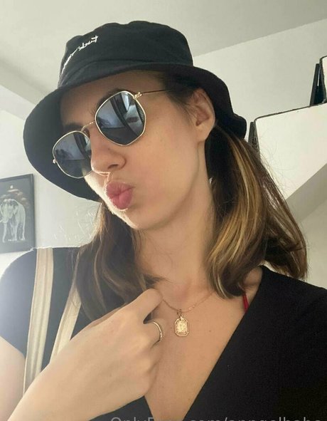 anngelbabe jolie actrice des photos