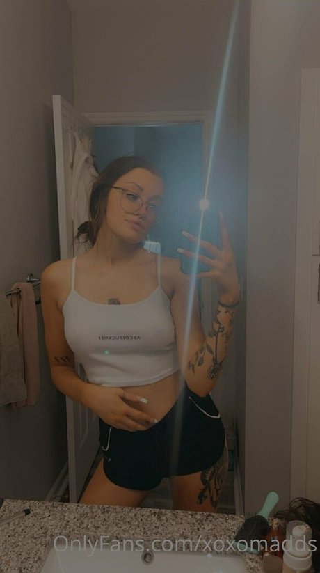 xoxomadds actrice parfaite photos