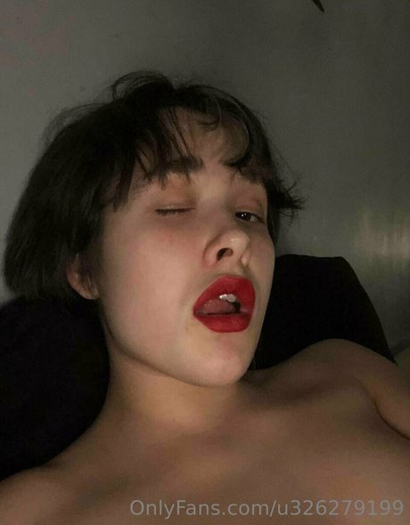 katana miko modelo mejor fotos