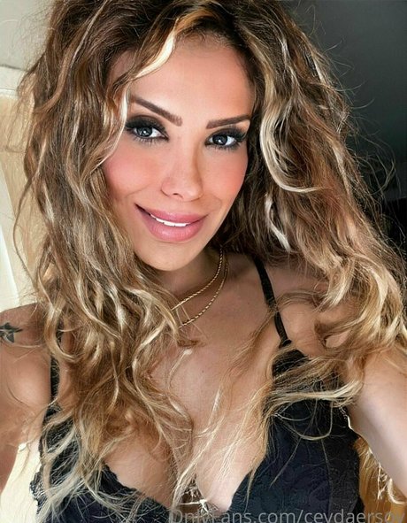 Ceyda Ersoy meilleur modèle image