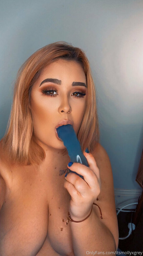 mollygrey previews star du porno érotique collection