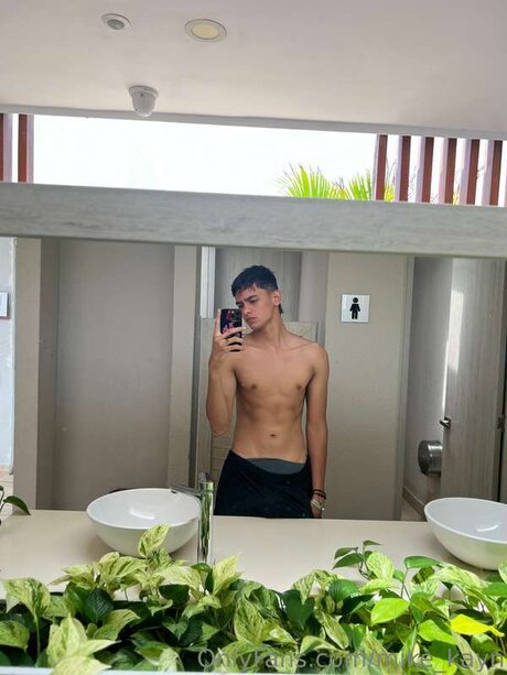 Mike Kayn estrella hermosa imagen