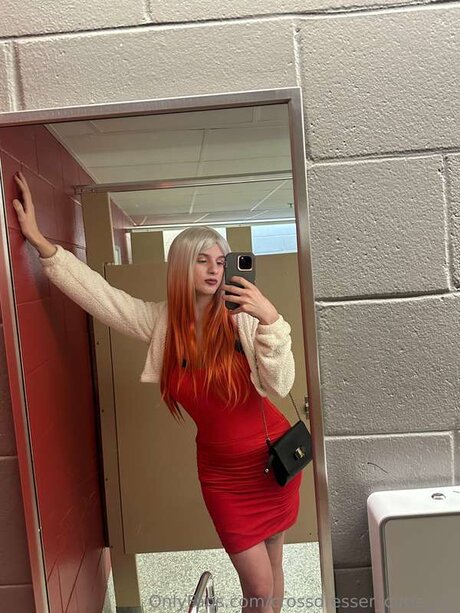 Crossdresser Cutie Vip actriz atractiva galería