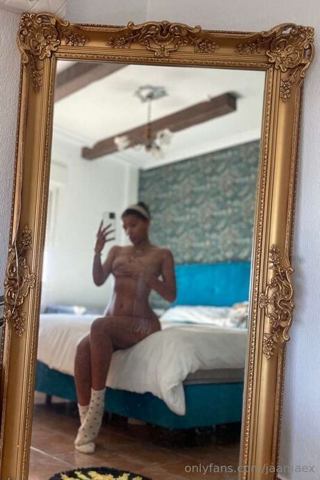 milf mom onlyfans nude galleries