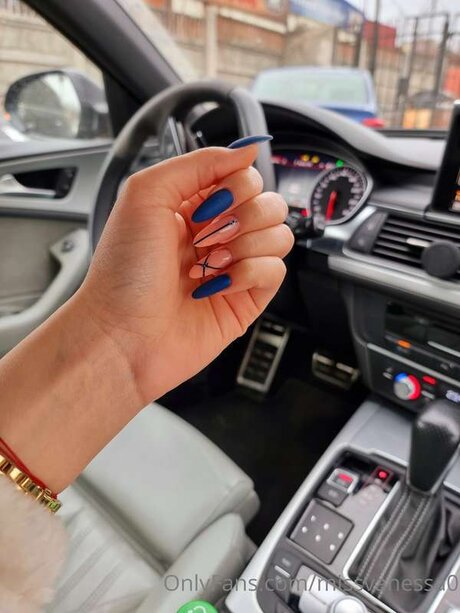 Missvanessa0 modèles nus des photos