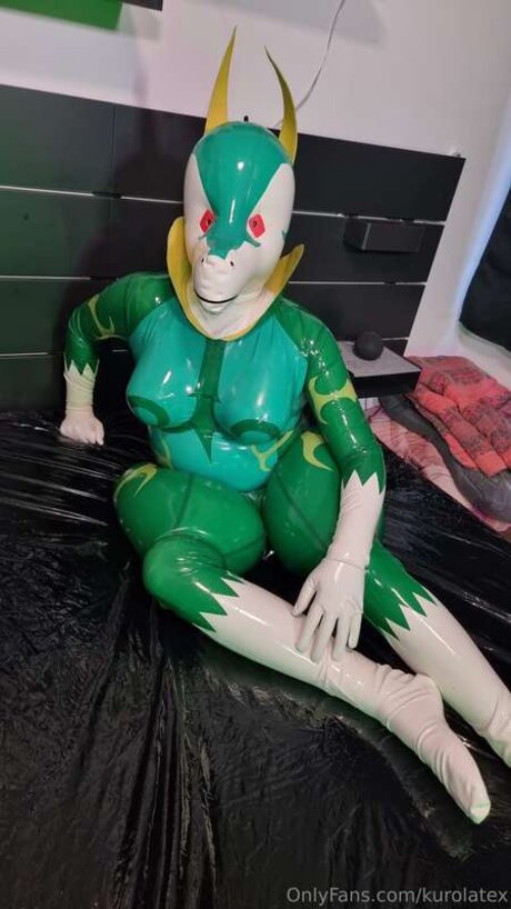 Kurolatex modelo hd galería