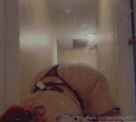 Amethyst93 modèle de sexe photos