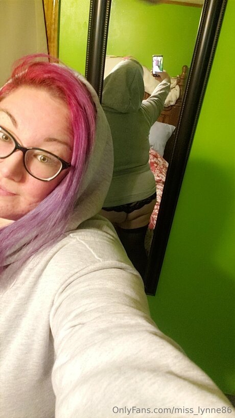 Miss Lynne86 modèle archive