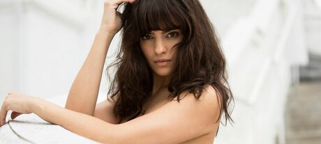 Nina Drama étoile adulte images