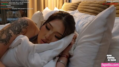 n nina666 beau modèle photos